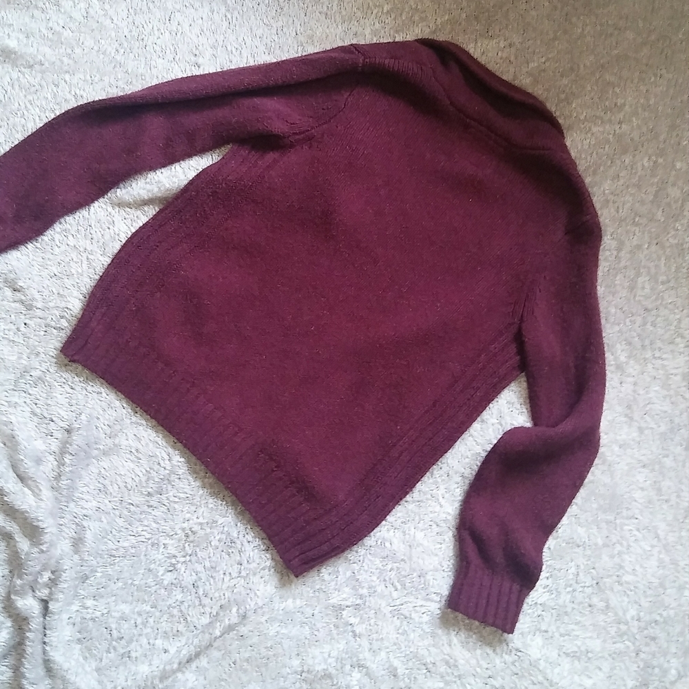 Sweater Bundle - Picture 4 of 6